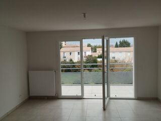  Appartement à louer 4 pièces 76 m²