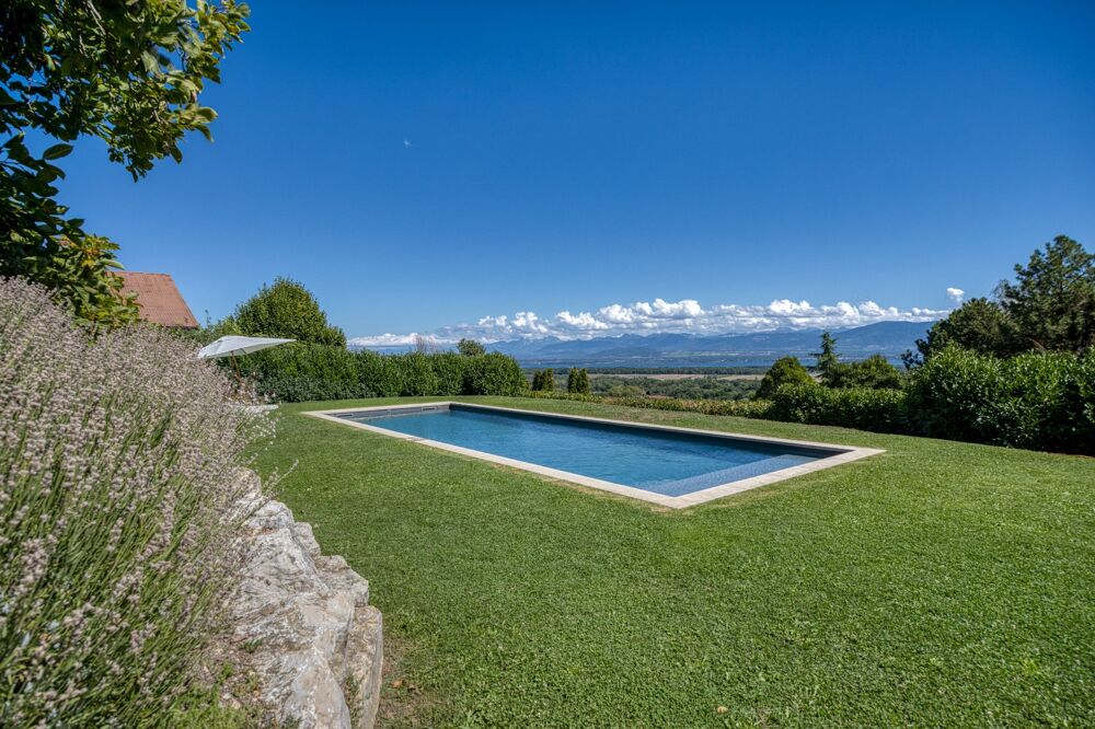 à vendre  Maison Grilly (01220)