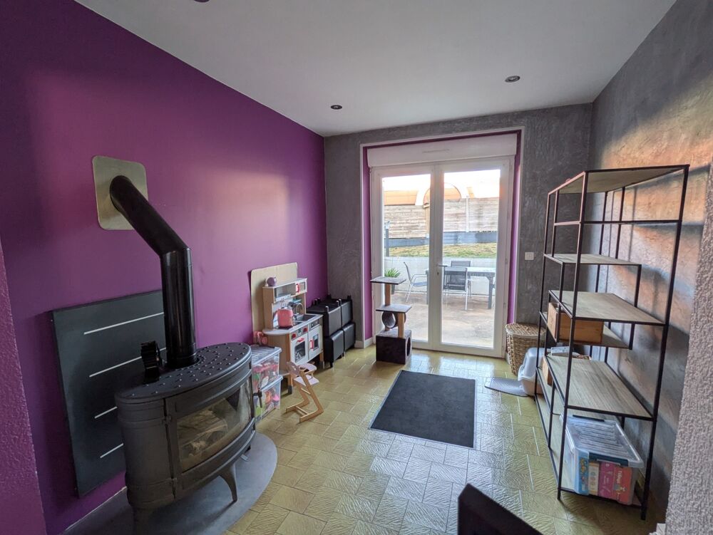 Vente Maison BERNE JOLIE MAISON DE 5 PIÈCES EN BON ETAT GENERAL DE 130 m² ENVIRON DEUX GARAGES PARCELLE CLÔTURÉE DE 277m² Berne