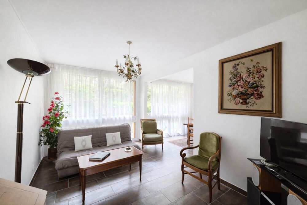 Appartement Fontenay Le Fleury 3 pièce(s) 55 m2