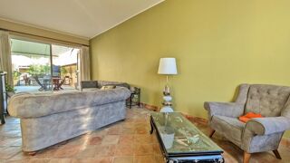  Maison  vendre 8 pices 252 m