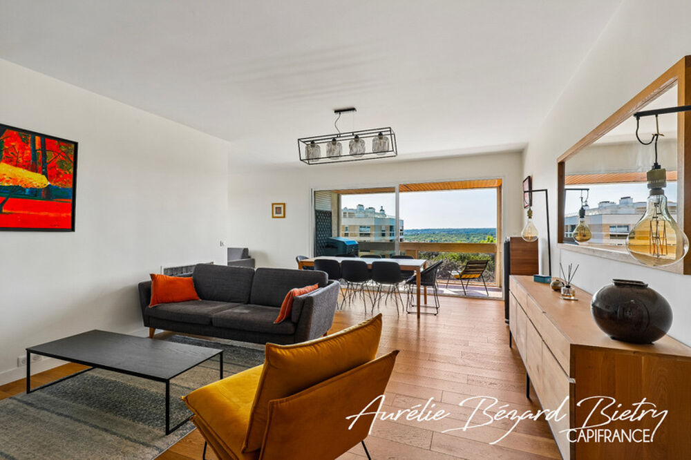 Vente Appartement Dernier étage avec vue panoramique et loggia Garches