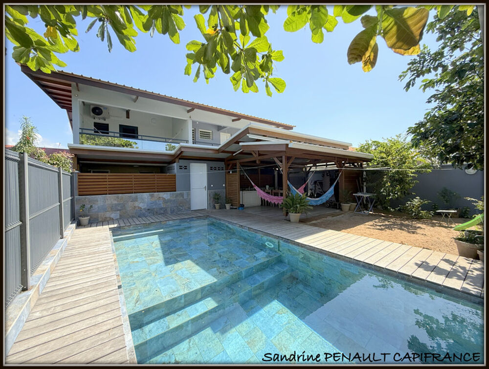 Vente Villa A VENDRE A KOUROU (97310) UNE MAGNIFIQUE VILLA T7 DE 246 m² - AVEC 2 APPARTEMENTS T2 - TERRAIN DE 345 m² - AU PRIX DE 599 000 € Kourou