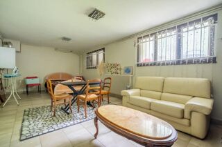  Maison � vendre 15 + pi�ces 220 m�