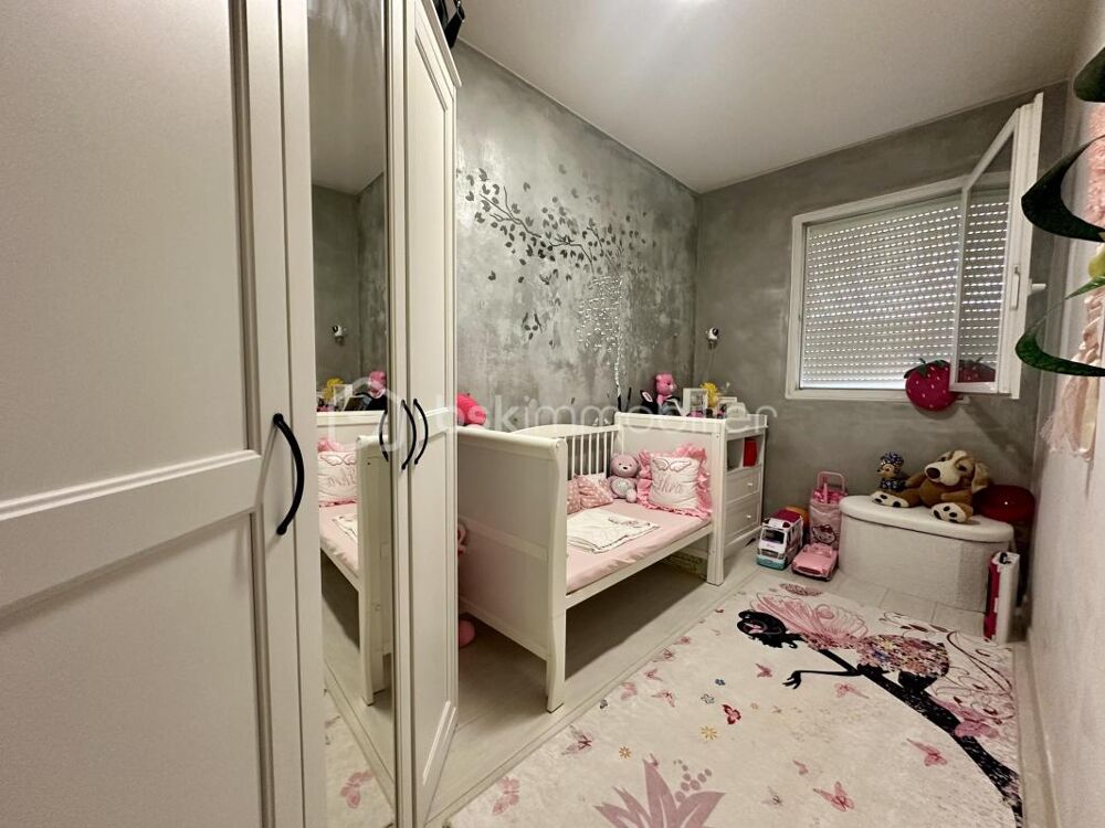 � vendre  Maison Stains (93240)