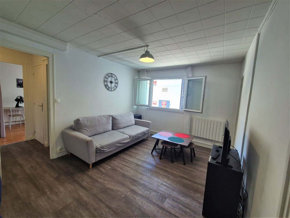 Vente Appartement Achat Appartement T3 Grenoble – 3 Pièces de 48m² Traversant Est-Sud avec Séjour Lumineux, Cuisine moderne équipée et meublée & C Grenoble