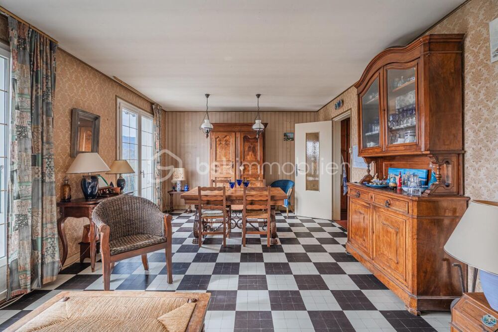 Maison avec 1487m2 de terrain