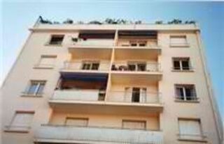  Appartement à louer 2 pièces 52 m²