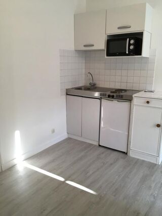  Appartement à louer 1 pièce 22 m²