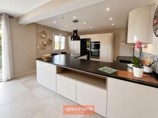  Maison à vendre 8 pièces 260 m²