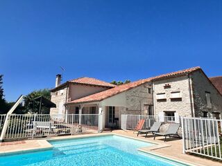  Maison à vendre 7 pièces 242 m²
