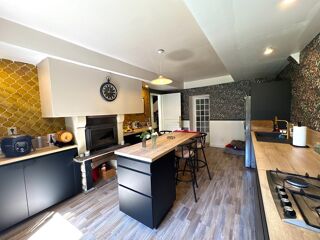 Maison � vendre 8 pi�ces 334 m�