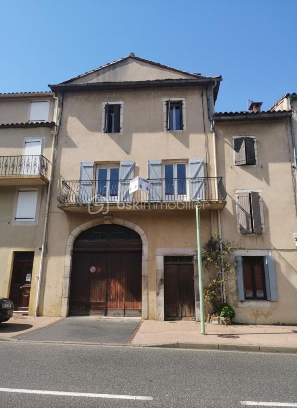 Vente Immeuble ? IMMEUBLE DE CARACTÈRE À REVITALISER – 3 STUDIOS 2 DUPLEX GARAGE 100 M2 FORT POTENTIEL LOCATIF Saint pons de thomieres