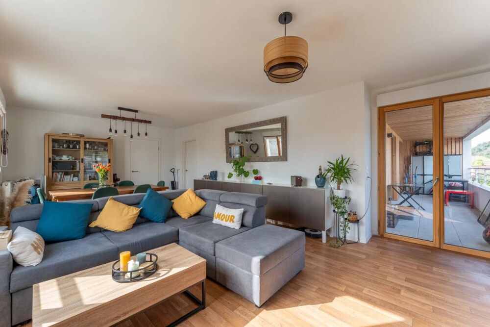 Appartement lumineux 4 pièces avec balcon à Floirac