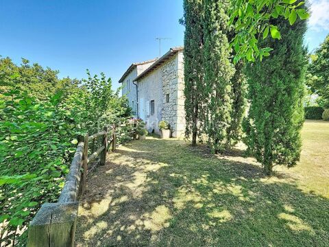   Ancienne ferme en pierre 181 m² à Tournecoupe - Terrain piscinble  d'1 ha, dépendances et garage Maison - 10 pièce(s) - 181 m²