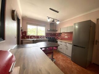  Propri�t�/ch�teau � vendre 9 pi�ces 225 m�