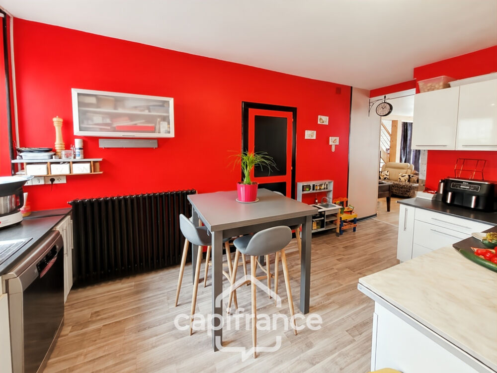 Vente Maison LE MONTET / 03 - Maison de village - 110 m² avec jardin Le montet
