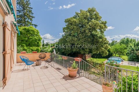   Demeure de caractère en bord de rivière d'Ain – 300 m² habitables – Piscine- IDEAL GRANDE FAMILLE Propriété/château - 11 pièce(s) - 300 m²