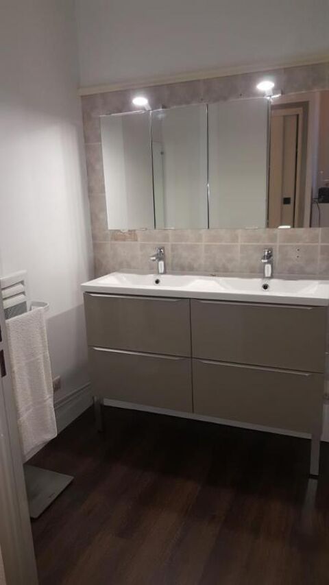  Appartement � louer 3 pi�ces 83 m�