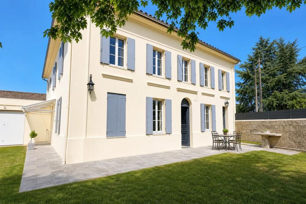 Maison de 8 pièces de 280 m² à Puisseguin