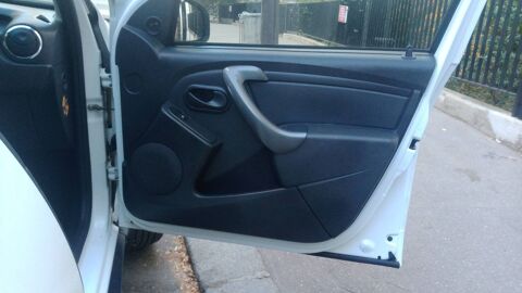 Duster 1.6 SCe 115 Essentiel 2016 occasion 75013 Paris