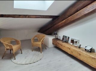  Appartement à louer 5 pièces 90 m²