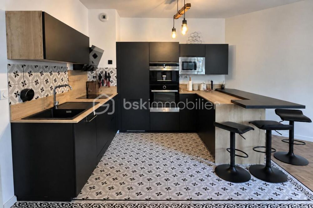 Vente Appartement Port Marianne - T3 avec jardin de 46 m², deux terrasses et parking sécurisé Montpellier
