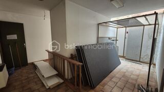  Immeuble à vendre 14 pièces 376 m²