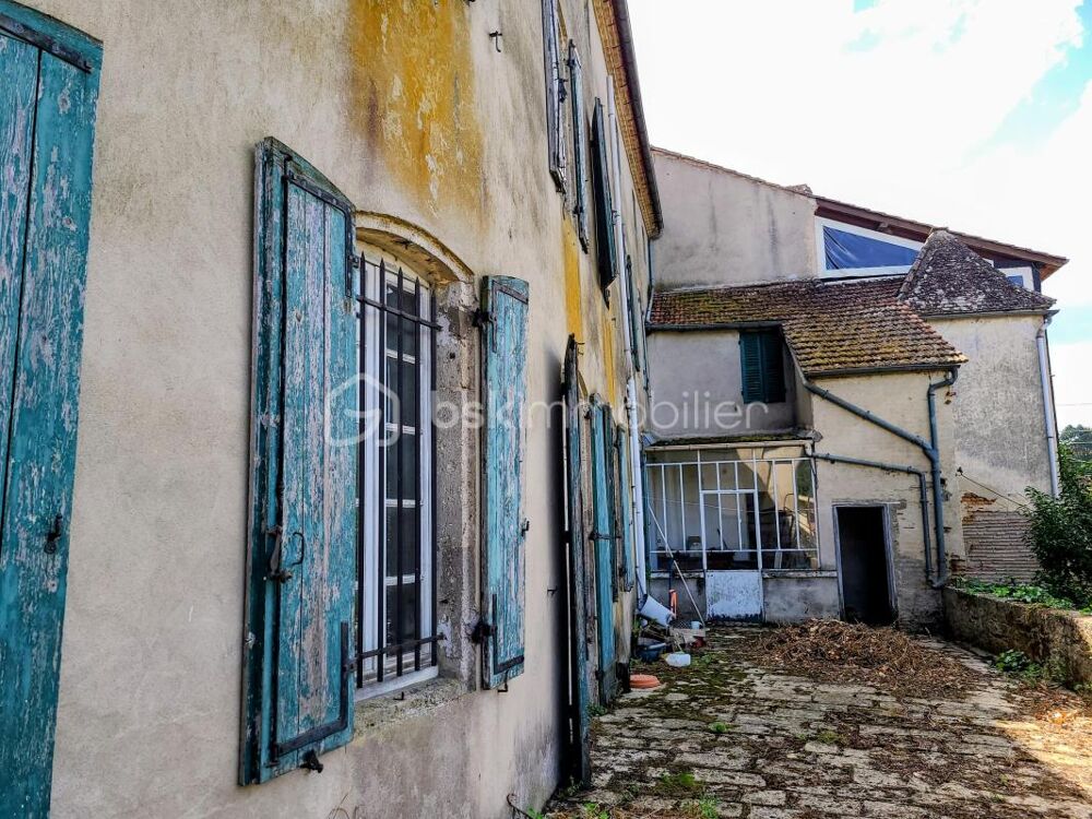 Vente Propriété/Château Volumes et potentiel – Maison de 240 m² avec vue dégagée sur la Garonne Le mas d agenais