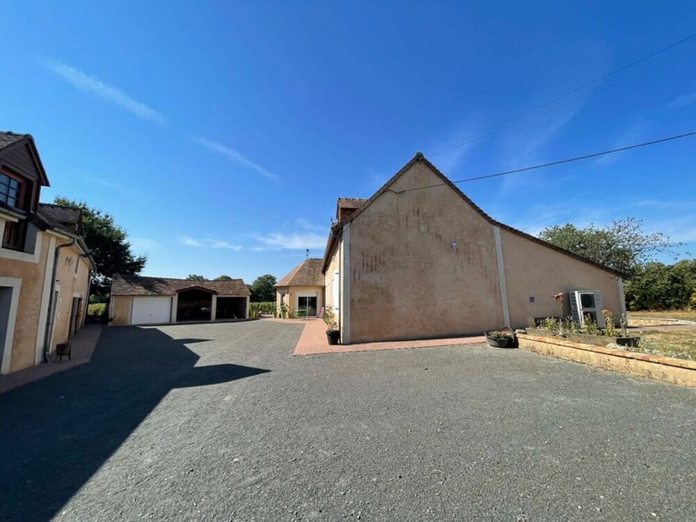 Fermette à vendre 8 pièces énorme possibilité