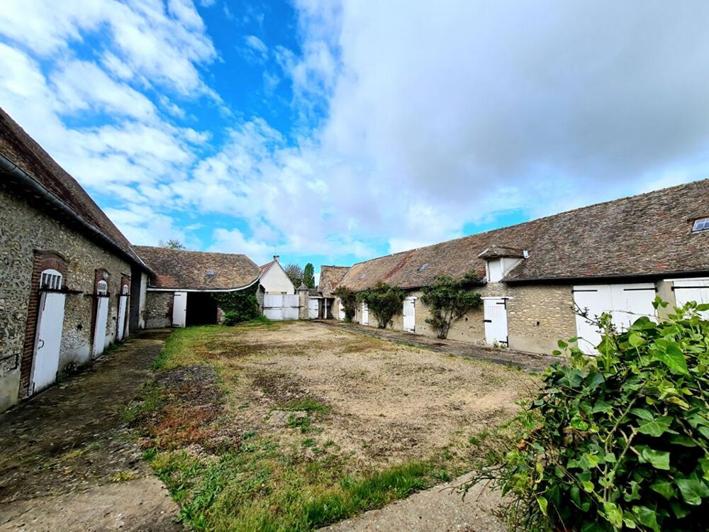 Vente Remise/Grange Vesly - 2 Belles granges : une écurie et une ancienne grange dimière sur 1.200 m2 de terrain plat  - Prix : 243.500 Vesly