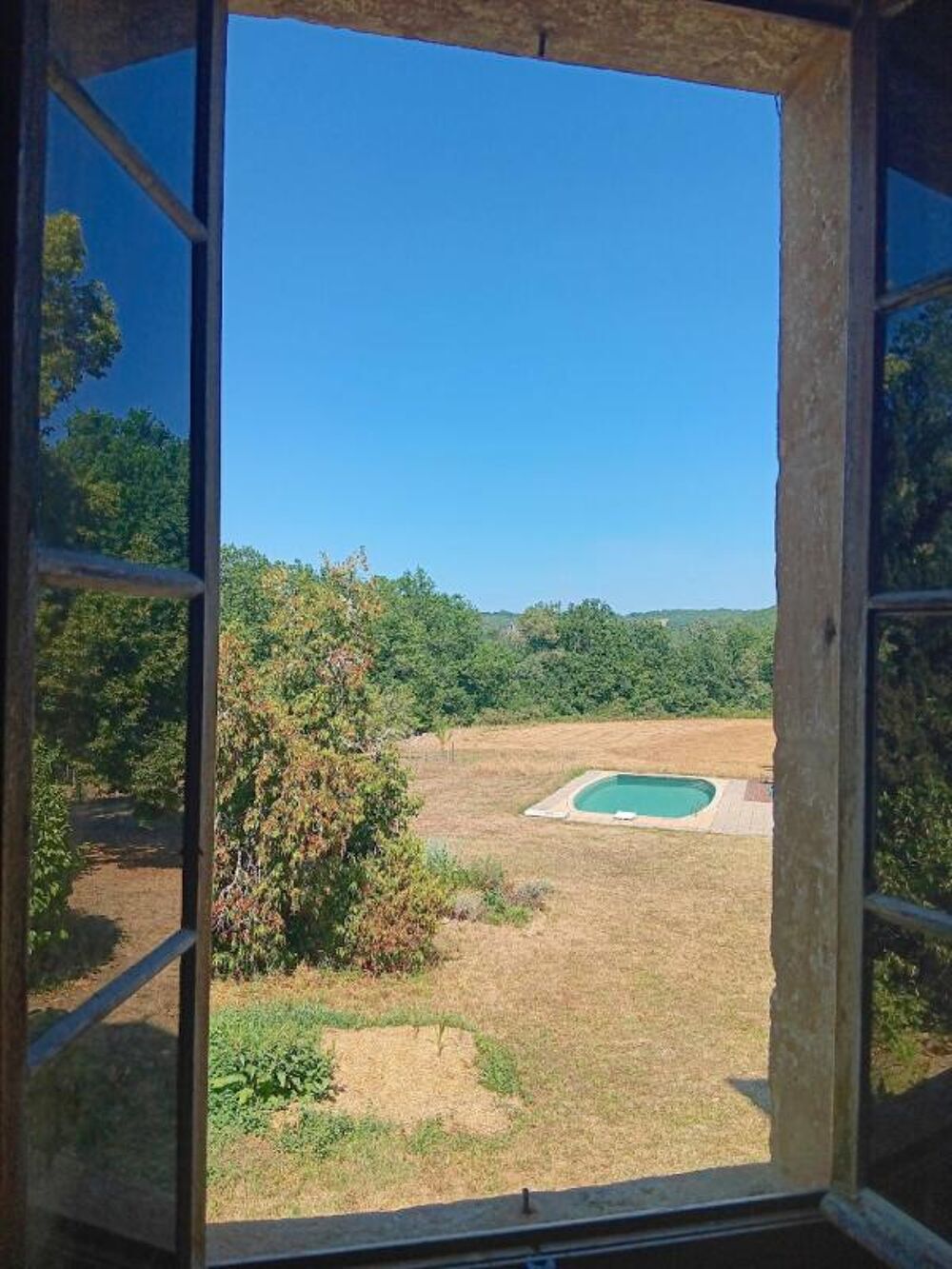 Vente Maison Corps de ferme quercynois avec piscine sur 3 hectares de bois et prairies Cazals