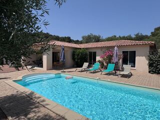  Villa à vendre 5 pièces 132 m²