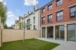  Immeuble à vendre 9 pièces 361 m²