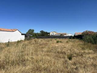  Terrain à vendre 1077 m²