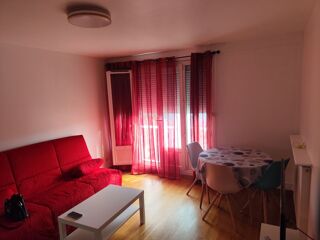  Appartement à louer 1 pièce 33 m²