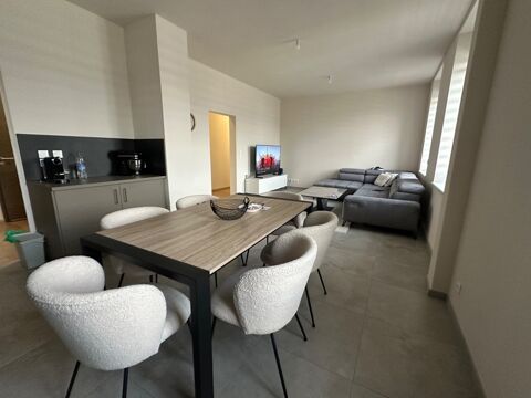  Appartement � louer 4 pi�ces 99 m�