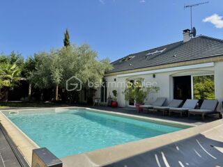  Maison � vendre 8 pi�ces 250 m�