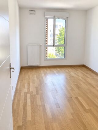 Location Appartement T3 avec balcon, garage et cave à Villeurbanne Villeurbanne