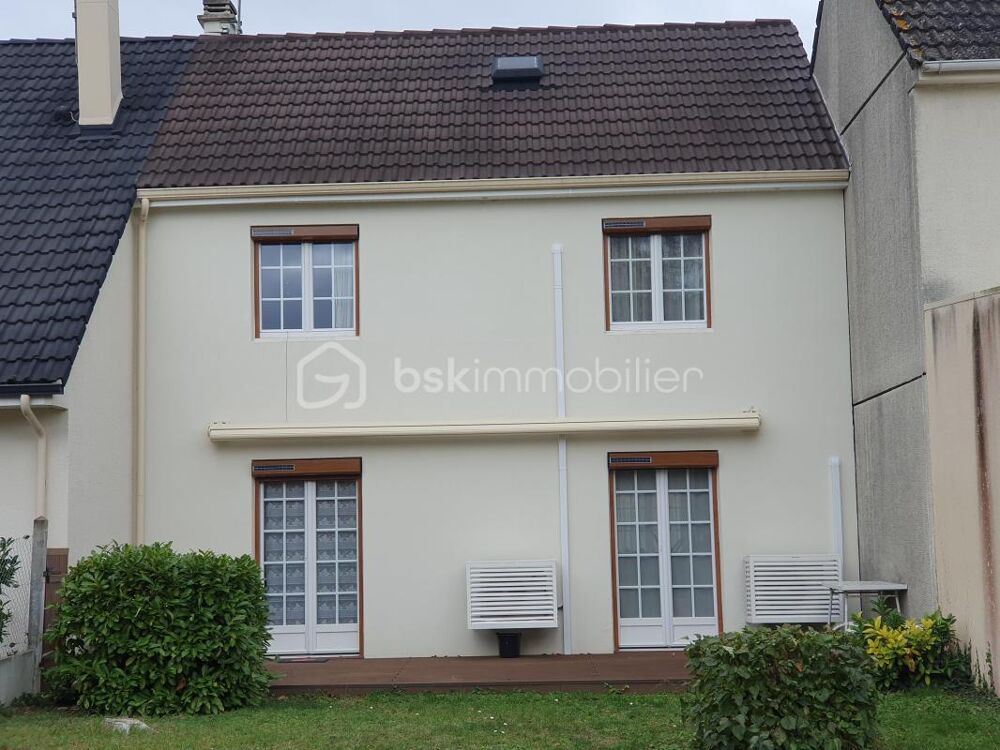 Maison 3 chambres avec pompe à chaleur, climatisation et jardin