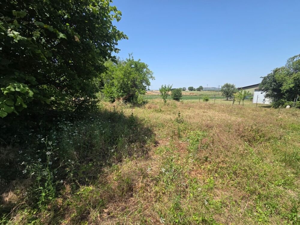 *** EXCLUSIVITE *** GRANGE ET TERRAIN *** REIGNAT 63160 ***