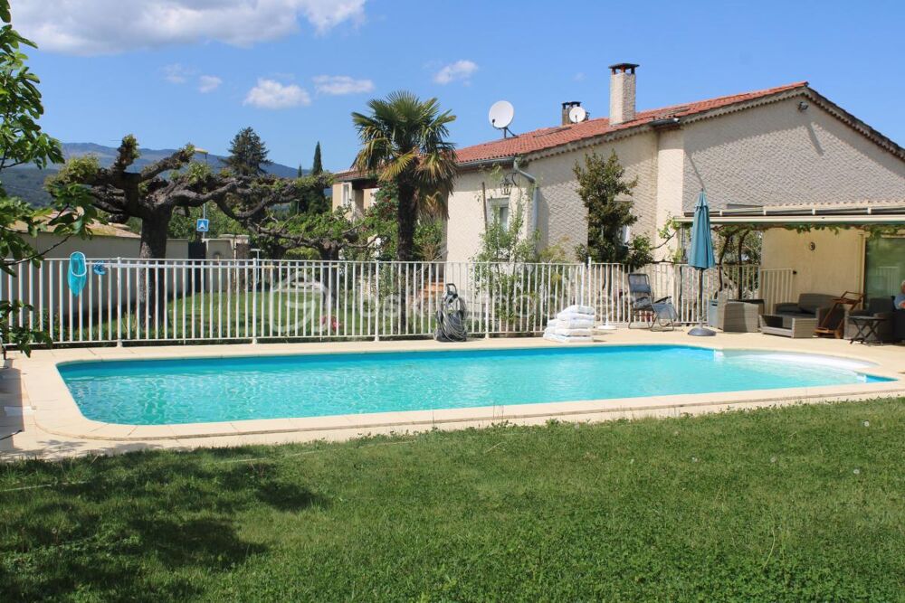 Vente Villa COUP DE CŒUR POUR CETTE VILLA FAMILIALE - PISCINE & DÉPENDANCES Les mees
