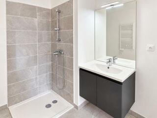  Appartement à louer 2 pièces 41 m²
