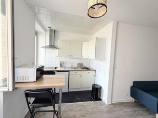  Appartement à louer 2 pièces 28 m²