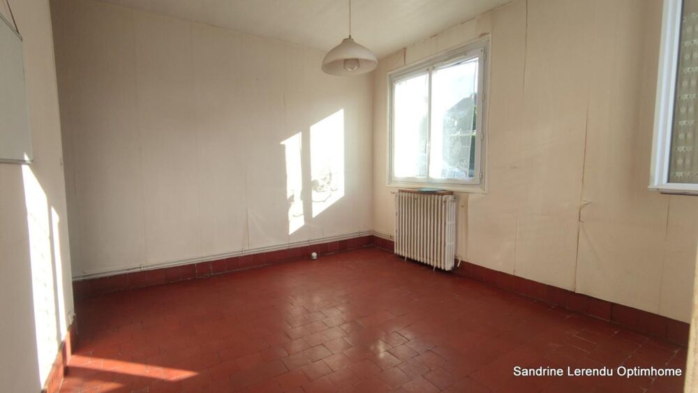 Vente Maison GRAND-COURONNE – MAISON DE CHARME EN BRIQUES ET SILEX – 3 CHAMBRES – JARDIN – GARAGE – BEAU POTENTIEL Grand couronne