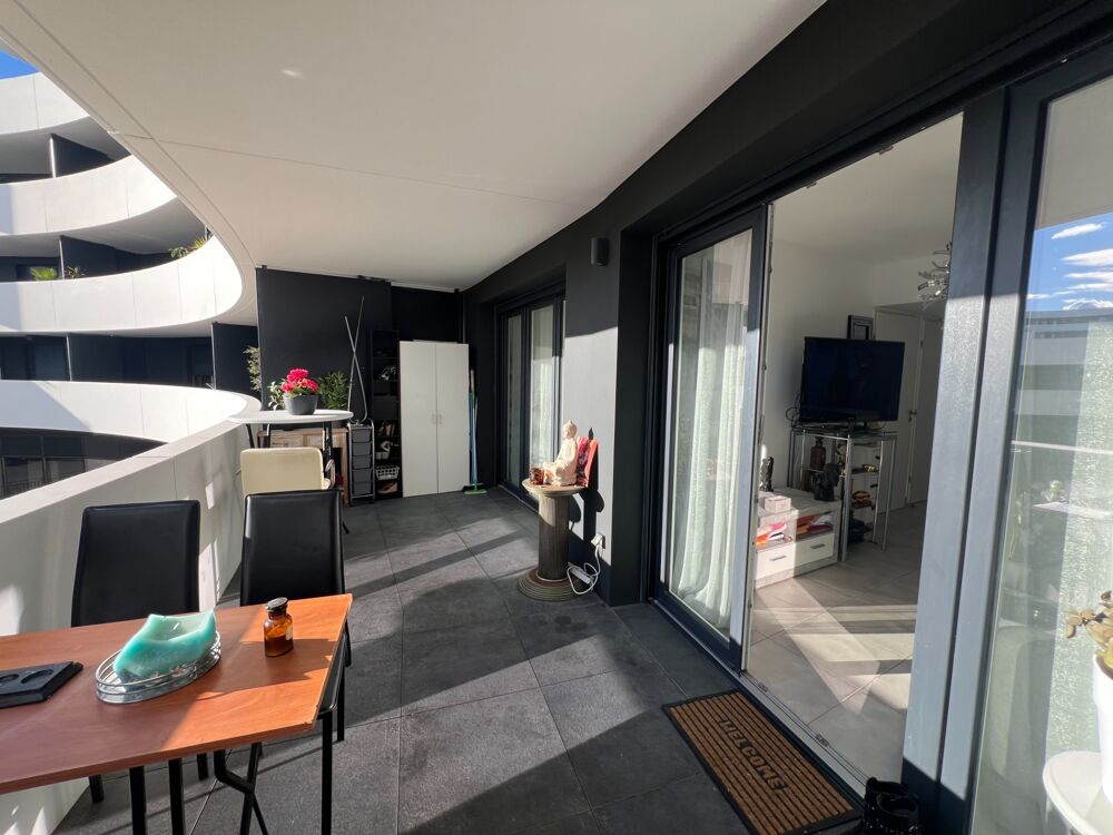 Vente Appartement Cap d'Agde (Centre-Port) - T2 contemporain avec terrasse, l'élégance à l'année (Résidence Iconic) 34300 agde Le cap d agde