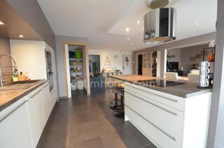  Appartement à vendre 4 pièces 93 m²