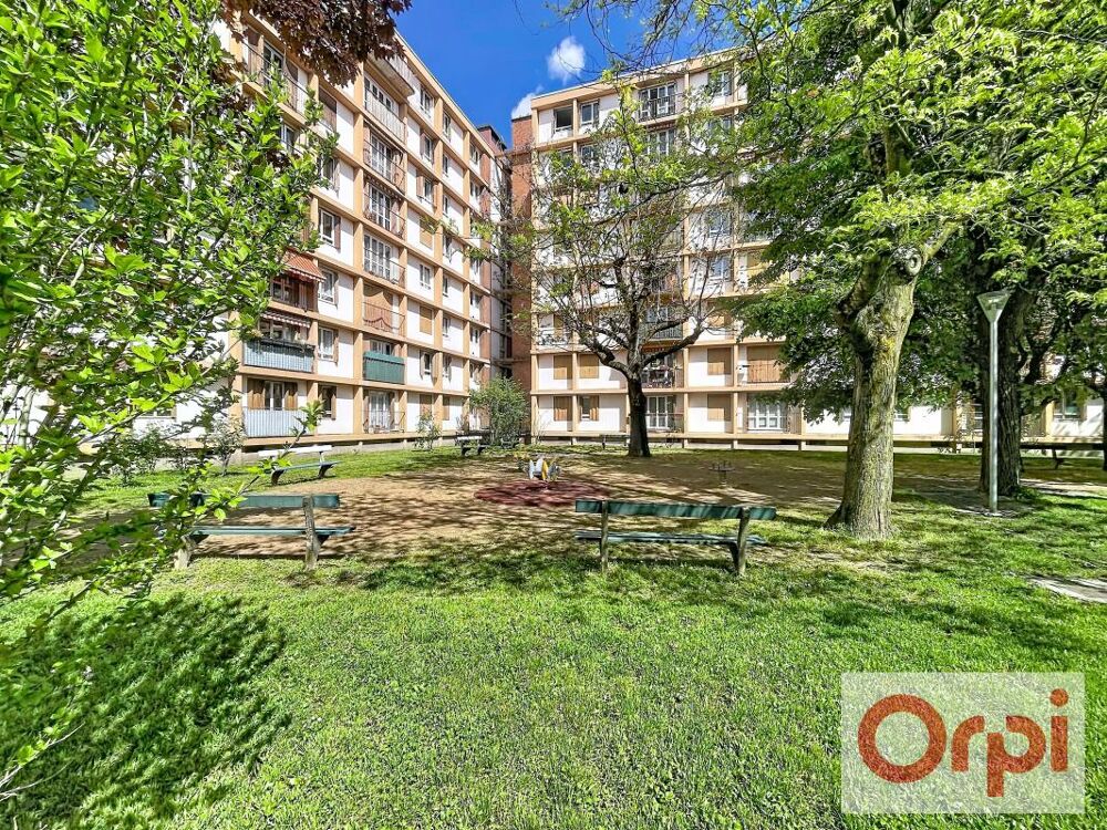 Vente Appartement Appartement T4, 7ème étage avec vue dégagée Villeurbanne