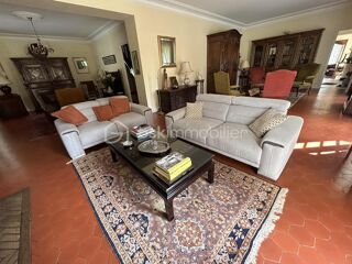  Propriété/château à vendre 11 pièces 453 m²