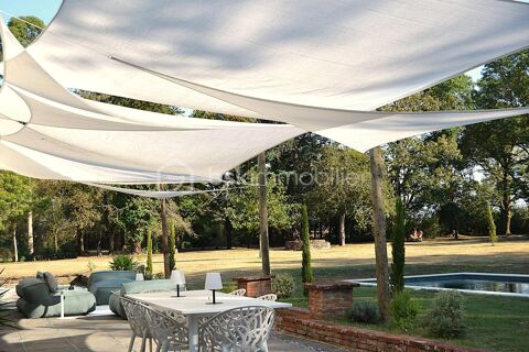   Propri�t� avec parc de 3 ha, d�pendance et piscine Propri�t�/ch�teau - 9 pi�ce(s) - 310 m�